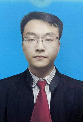 齐峰  律师